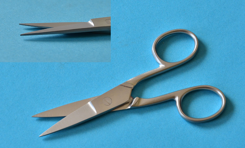 Nagelschere Standard, Maniküreschere