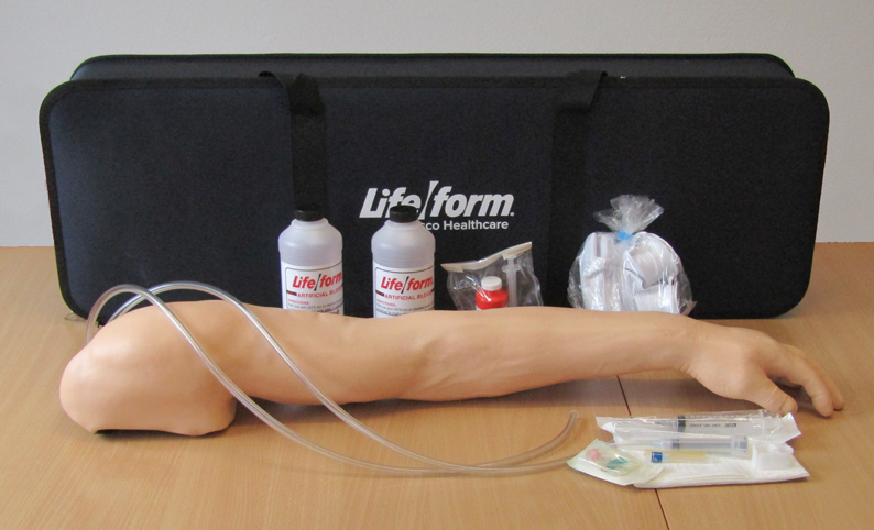 Übungsarm für intravenöse Injektion