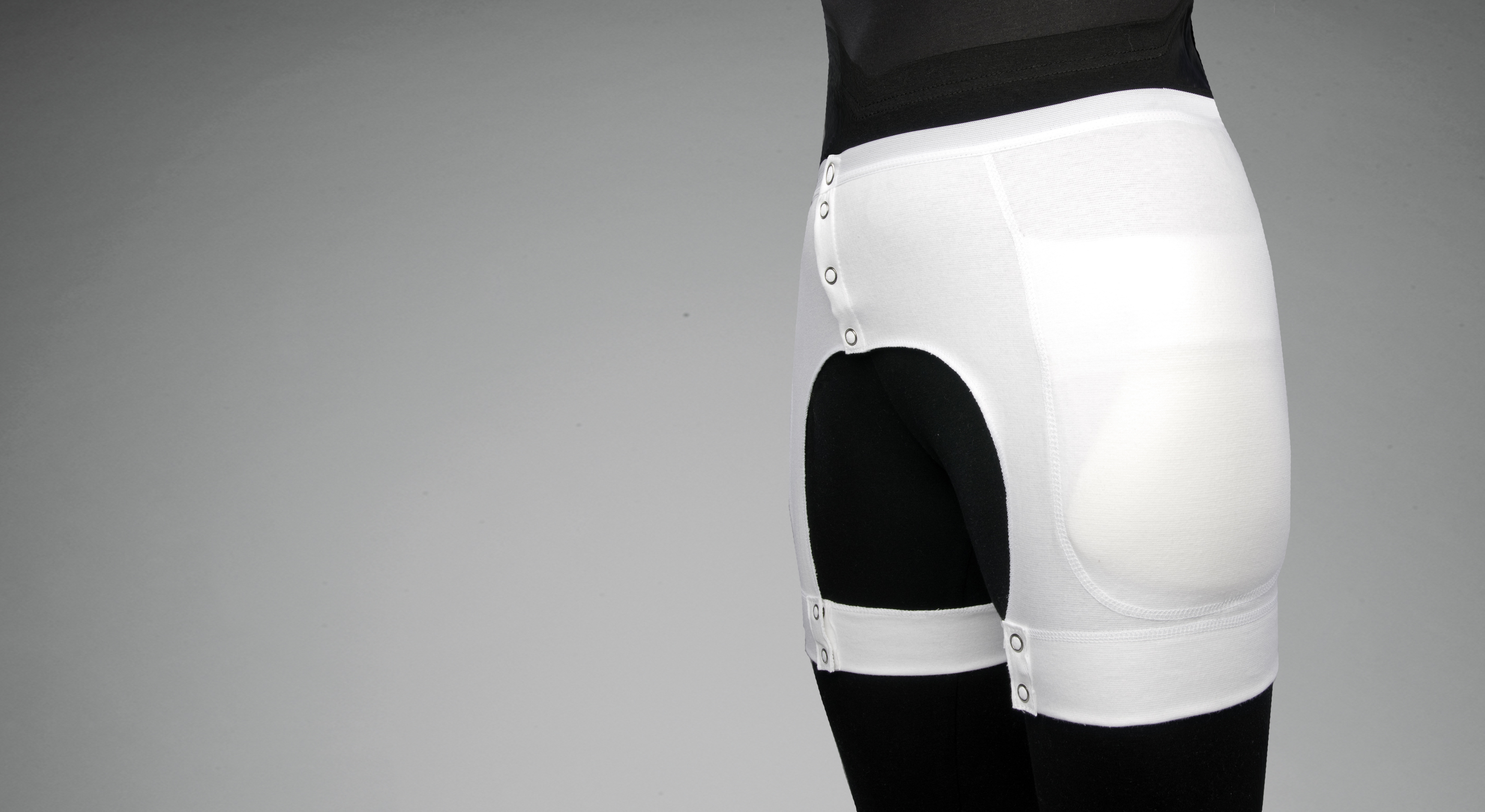 Hüftschutzhose bei Inkontinenz